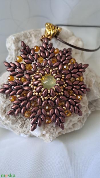 Médi szuperduós nyaklánc