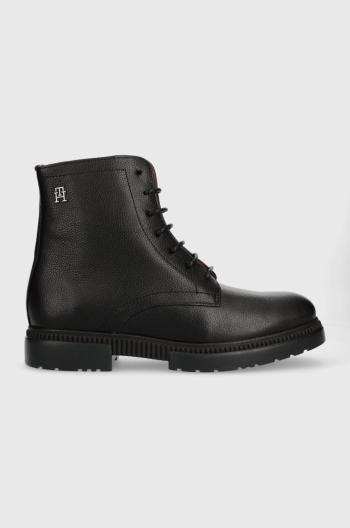 Kožené boty Tommy Hilfiger COMFORT CLEATED THERMO LTH BOOT pánské, černá barva, FM0FM04651