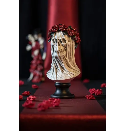 Chaks Dekorativní busta lebky se závojem a rudými růžemi 35,5 cm