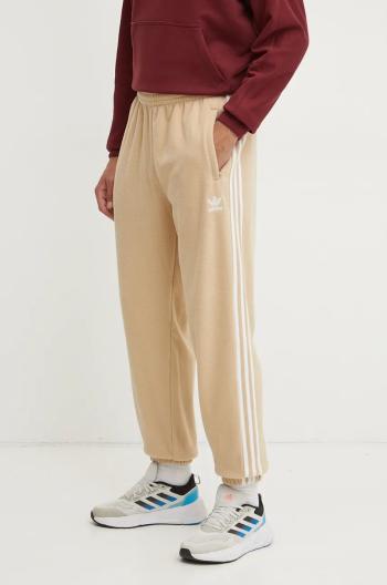 Tepláky adidas Originals béžová barva, s aplikací, IZ2490