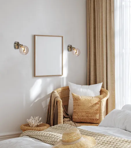 Nástěnná lampa Rodia patina 1x40W g9 s jantarovým stínidlem