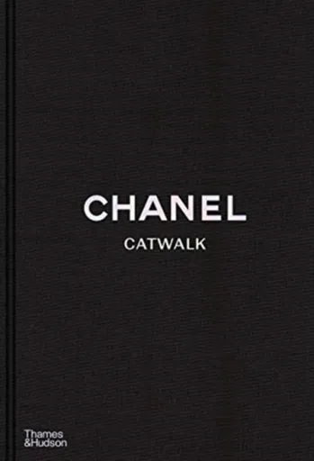 Chanel Catwalk - Adélia Sabatini, Patrick Mauriès