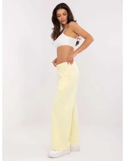 Světle žluté basic teplákové kalhoty se zavazováním