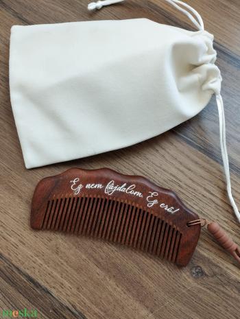 Birthing comb, labor comb, fésű szüléshez, vajúdó fésű