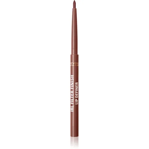 Makeup Revolution IRL Filter krémová tužka na rty s matným efektem odstín Frappuccino Nude 0,18 g
