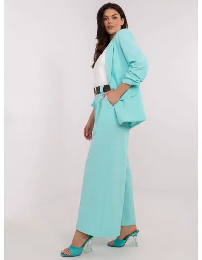 Mátově zelené oblekové kalhoty se širokými nohavicemi