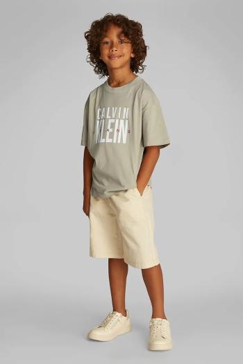 Detské bavlnené tričko Calvin Klein Jeans zelená farba, s potlačou, IB0IB02448