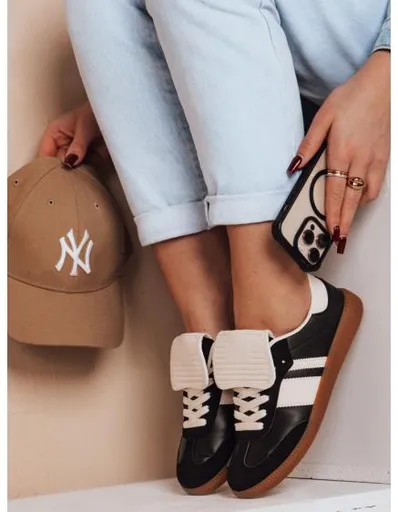 Dámské sportovní tenisky SNIKAR černé