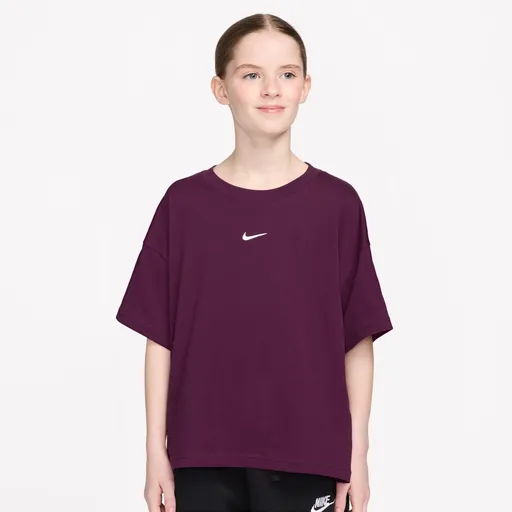 Nike Sportswear Essential Big Kids (Girls) T-Shirt M