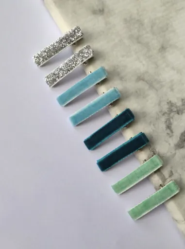 Sponky do vlasů LESS IS MORE - modré (8 ks)