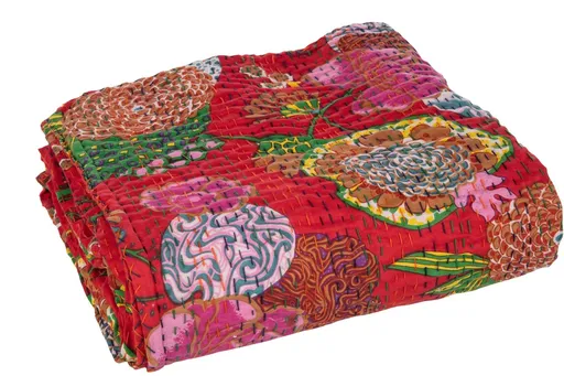 Veliká červená bavlněná plážová deka s květy a prošíváním Beach Plaid - 270*220*0,5 cm J-Line by Jolipa