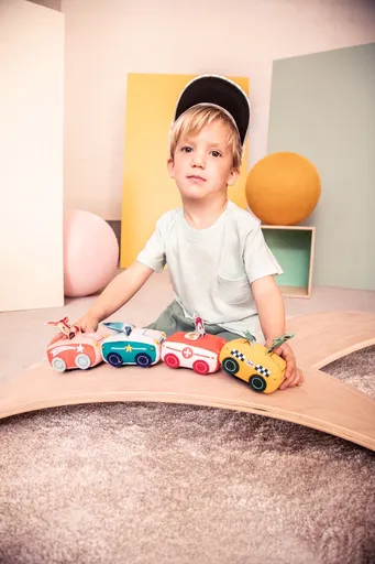 Lilliputiens Pull-back autíčko s dráčkem Joem