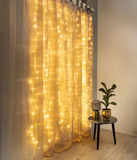 LED světelný závěs Shine