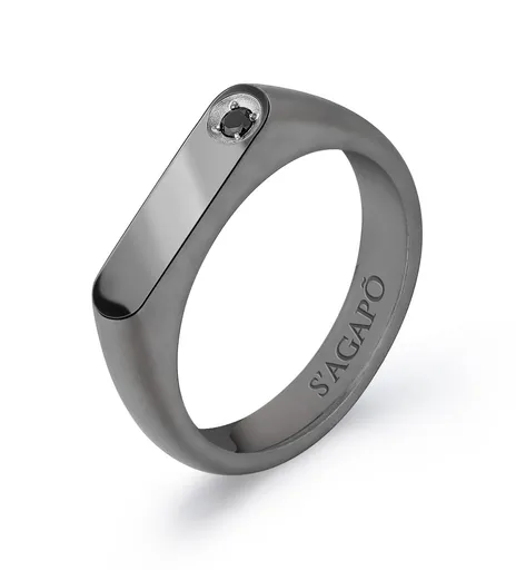S'Agapõ Pánský ocelový prsten s černým zirkonem Tag Me Too STG34 65 mm