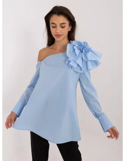 Dámská halenka s odhalenými rameny košilová světle modrá