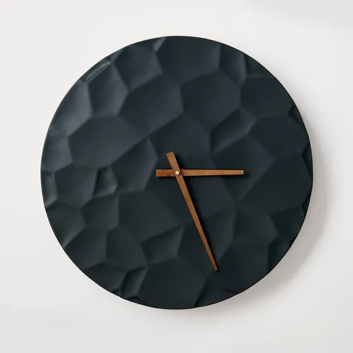 ODLITO Betonové nástěnné hodiny Měsíční kráter – grafit (černé) – 50 cm – hnědé ručičky