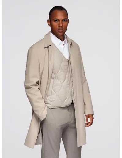 Pánský minimalistický kabát s odnímatelnou vestou – béžový V1 OM-COLC-0139