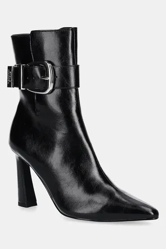 Nízké kozačky Steve Madden Stashed