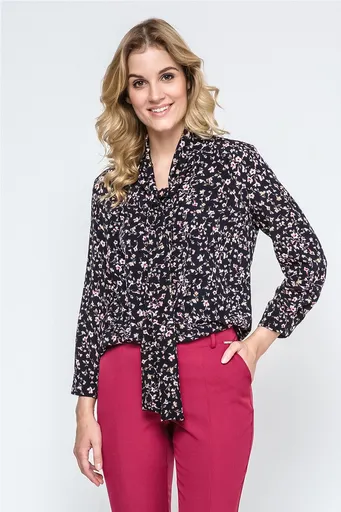 Černá vzorovaná košile 240113