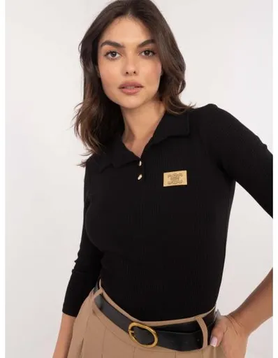 Černá žebrovaná halenka s límečkem