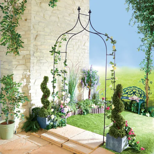 Konstrukce na popínavé rostliny