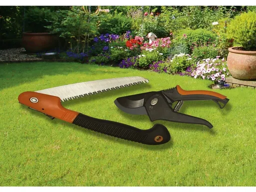 Praktická sada zahradních nůžek a pilky