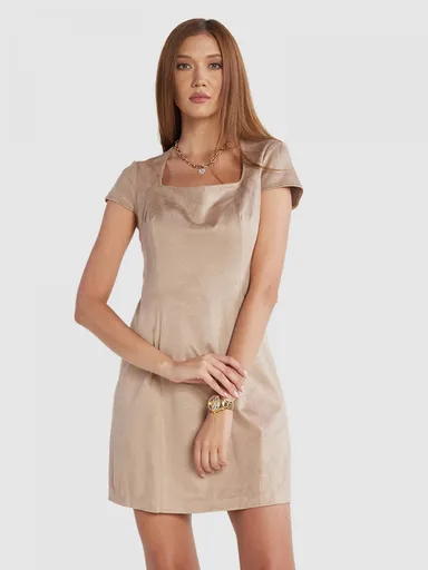 Guess dámské béžové šaty W3YK0IWFIY0 XS