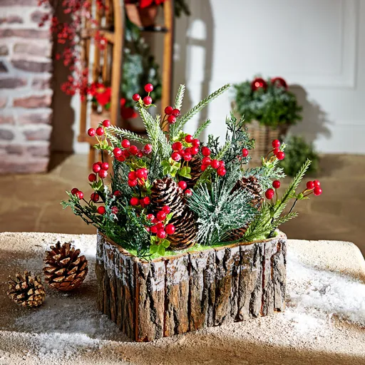 Zimní aranžmá v truhlíku