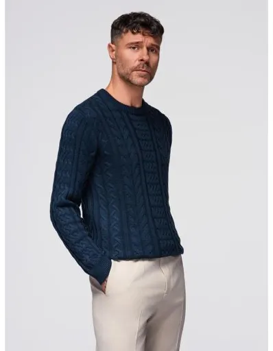 Elegantní pánský svetr se zajímavou vazbou – tmavě modrý V5 OM-SWSW-0173