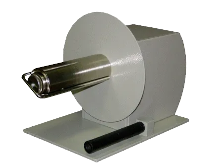 UN-115 univerzální navíječ etiket