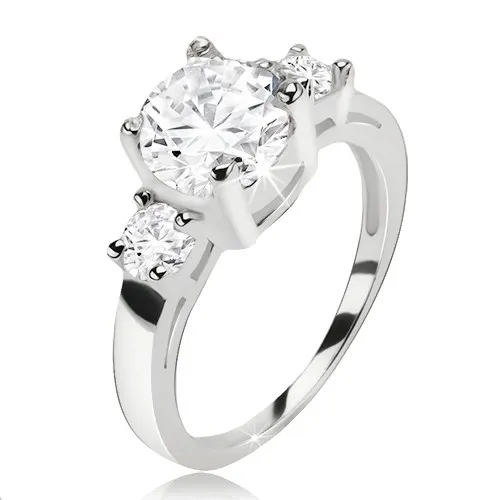 Prsten ze stříbra 925, okrouhlý čirý zirkon a dva menší kamínky - Velikost: 51