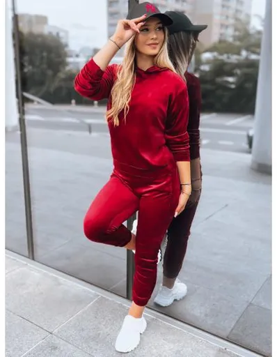 Dámský velurový oblek SO COMFY bordó