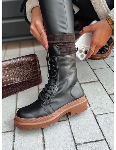 Dámské šněrovací kozačky HARDSTEP černé