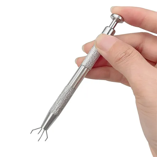 Zdobící pero - držák na uchycení houbičky na ombré