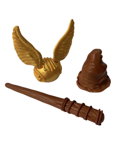 Cukrová dekorace na dort – sada Harry Potter (klobouk, zlatá střela a hůlka) -