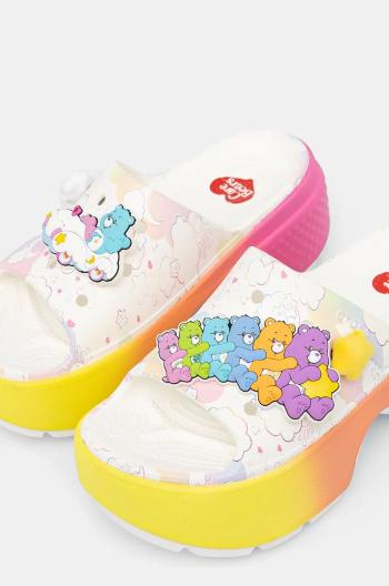 Pantofle Crocs Care Bears Stomp Slide dámské, bílá barva, na platformě, 210108