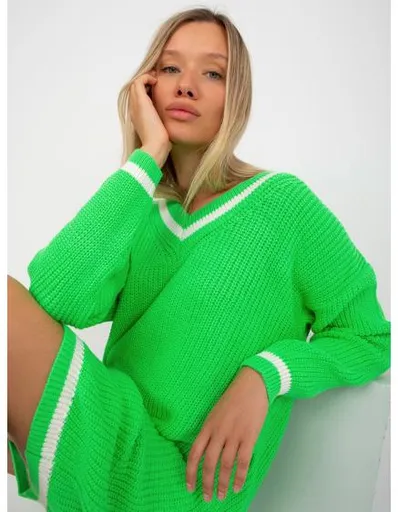 Fuchsiový letní svetr s dlouhým rukávem a otevřeným vzorem