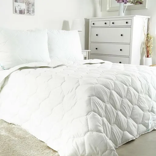 B.E.S. Petrovice Přikrývka Bella Optimal Aloe vera, 140 x 200 cm