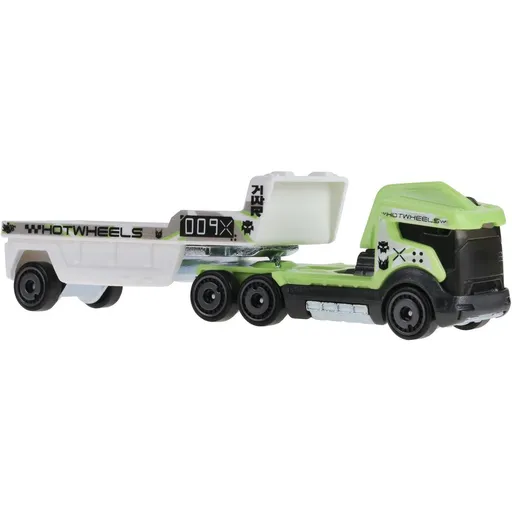 Hot Wheels Tahač 2024 Racing Convoy