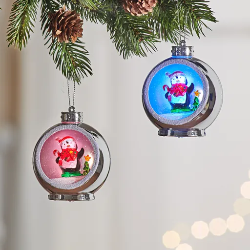 1 dekorativní koule Tučňák