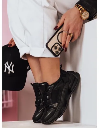 Dámské sportovní tenisky TURNOFF černé