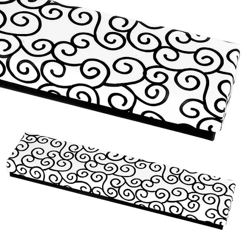 Krabička na náramek - bílá s černými ornamenty