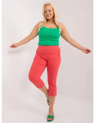 Dámské kalhoty 3/4 plus size bez zapínání LINDA korálové