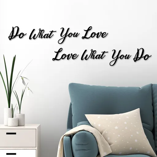 Dekorativní kovový doplněk na zeď Do Love Love Do