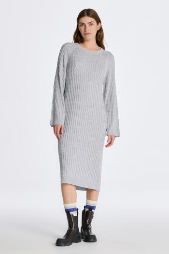 ŠATY GANT CABLE C-NECK DRESS LIGHT GREY MELANGE