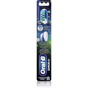 Oral-B Junior 6+ fogkefe gyermekeknek 6–12 év 1 db