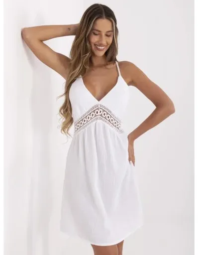Mušelínové šaty s odhalenými zády bílé
