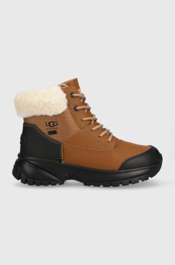 Boty UGG W Yose Fluff V2 dámské, hnědá barva, na plochém podpatku, zateplené