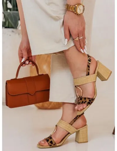 Dámské sandály na podpatku ROMELLA