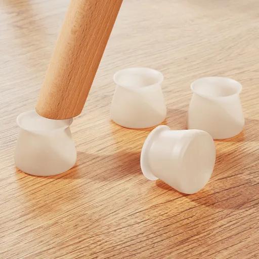 8 chráničů na nohy stolů a židlí